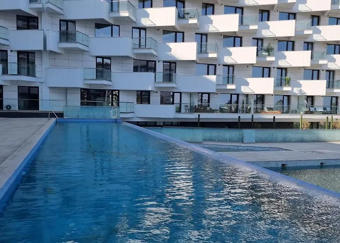 Summer Briva By Infinity Năvodari